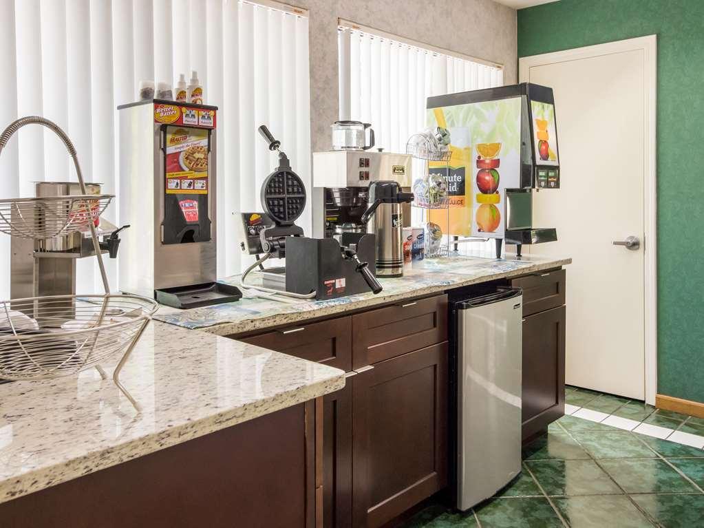 Americas Best Value Inn - Clayton Restaurace fotografie