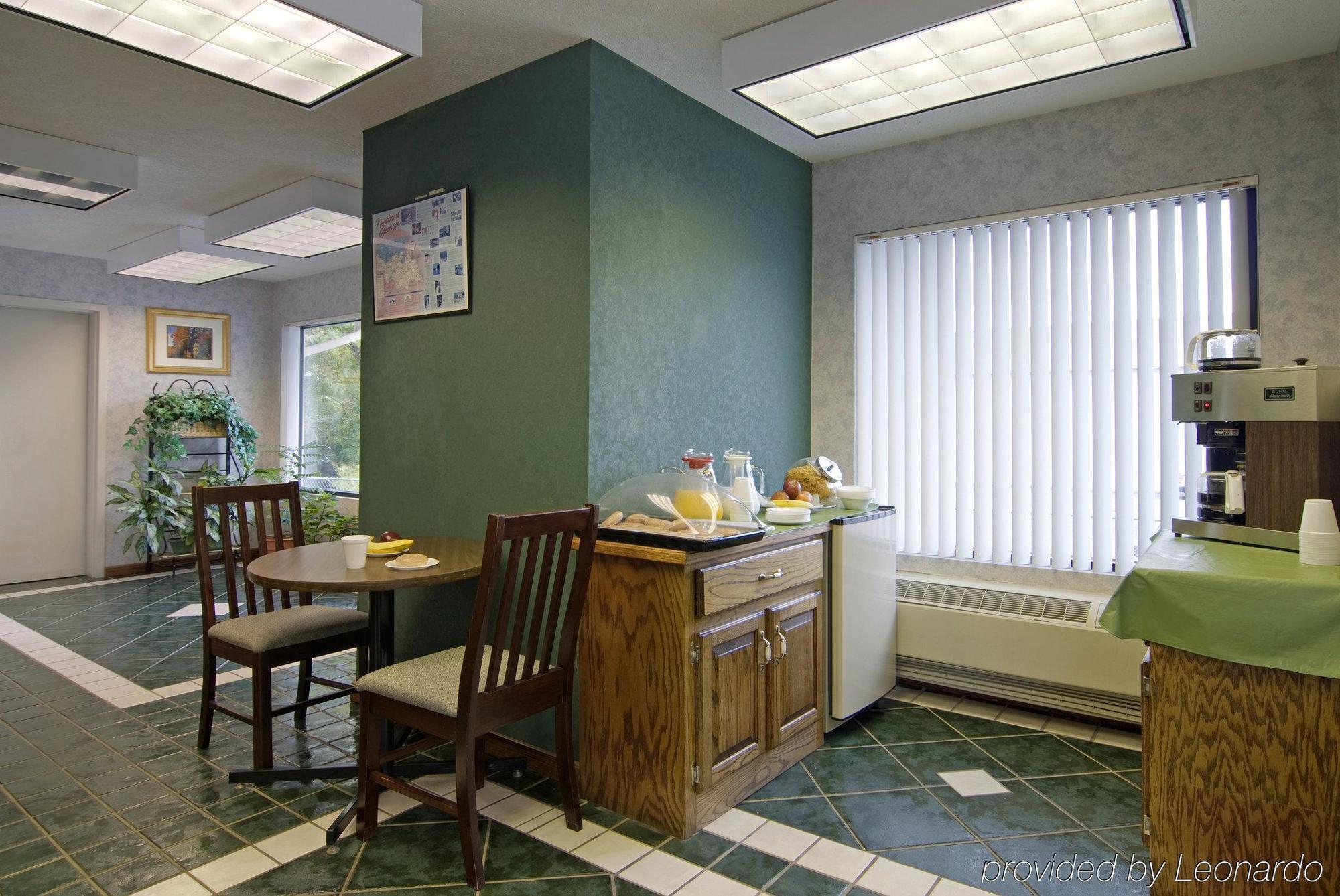 Americas Best Value Inn - Clayton Interiér fotografie